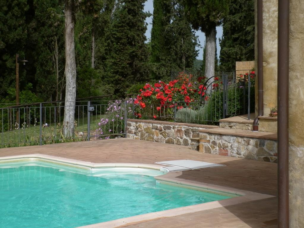 Podere Le Grotte San Gimignano Exterior foto